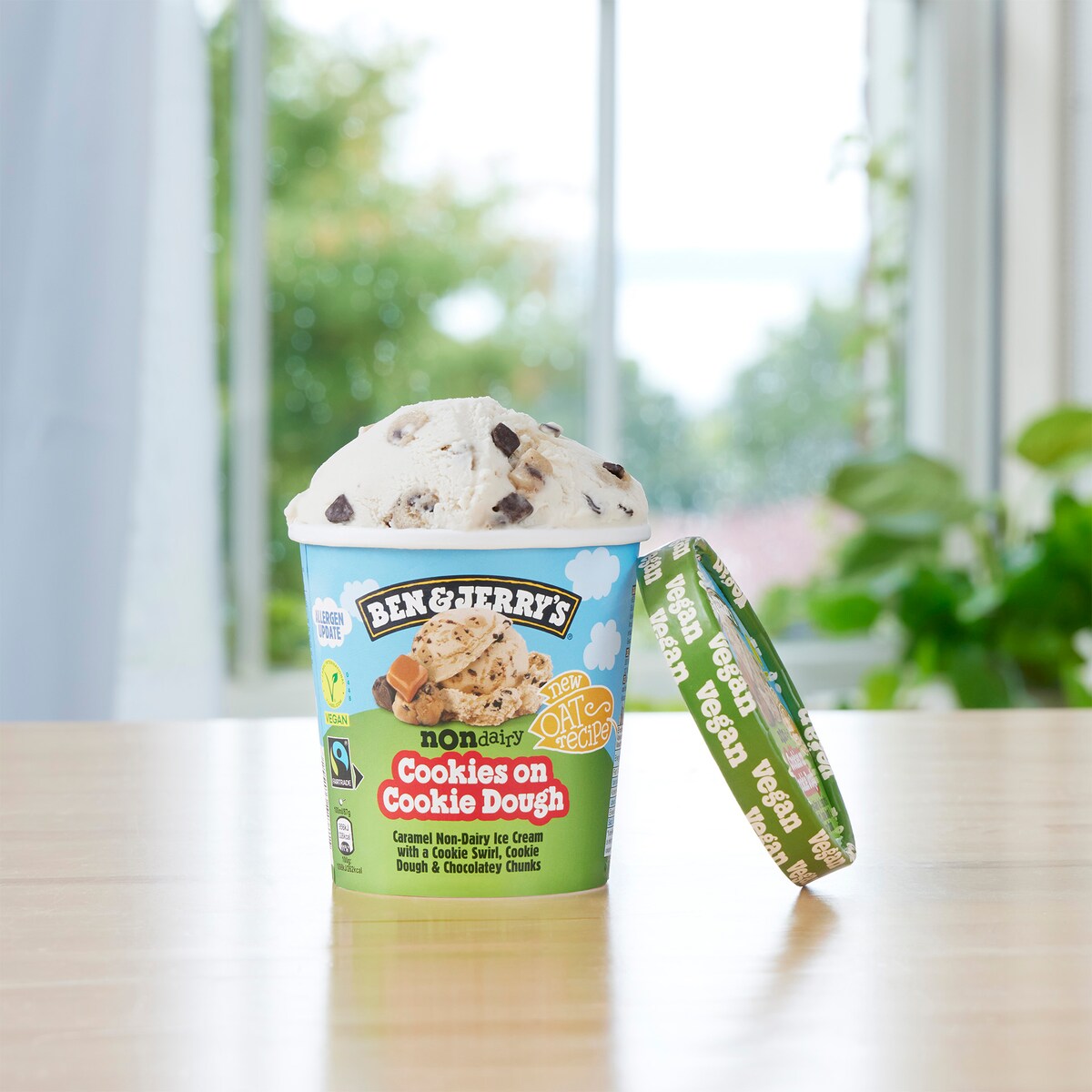 Cookies on Cookie Dough Non-Dairy Oat - Tub 2 / 6